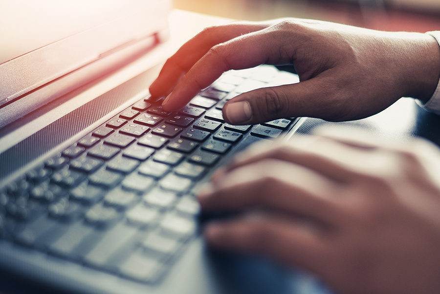 How Can Manufacturers Showcase Their Products Online?